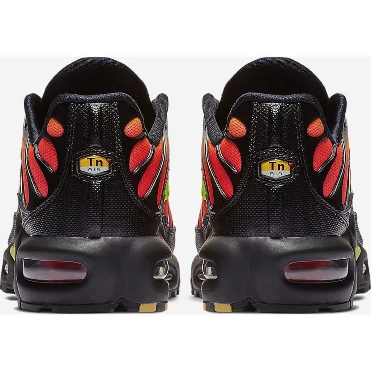 NIKE Patike OBUCA PATIKE WMNS AIR MAX PLUS TN SE Buzz Sneaker