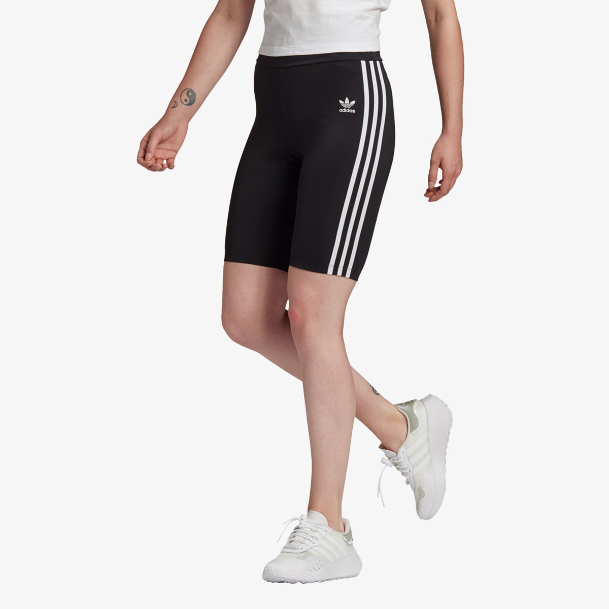 adidas Helanke Adicolor Classics Primeblue High-Waisted Short Tights 