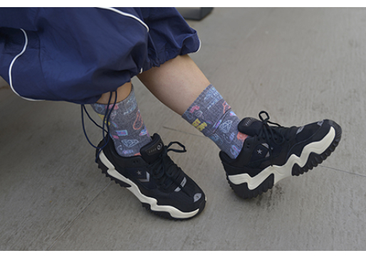 Converse Wave Motion Trainer –  A Balance Between Style and the Fast-Paced City Life