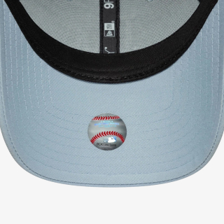 New Era Kačket METALLIC LOGO 9FORTY 
