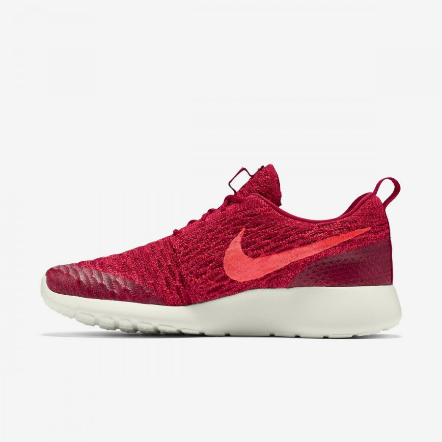 Nike Patike OBUCA PATIKE WMNS ROSHE ONE FLYKNIT 