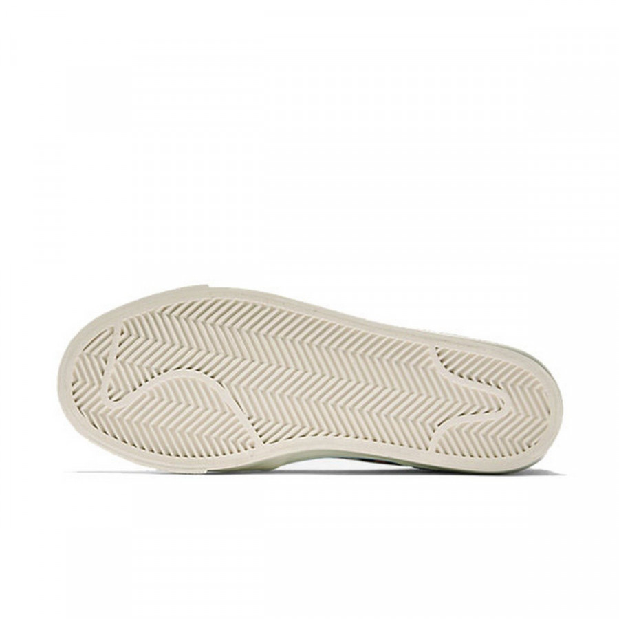 Nike Patike OBUCA WMNS TOKI SLIP PRINT 