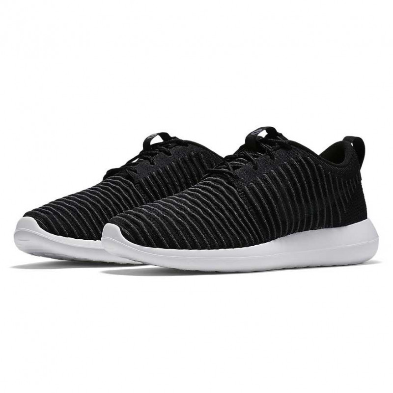 Nike Patike OBUCA-PATIKE-MENS NIKE ROSHE TWO FLYKNIT 