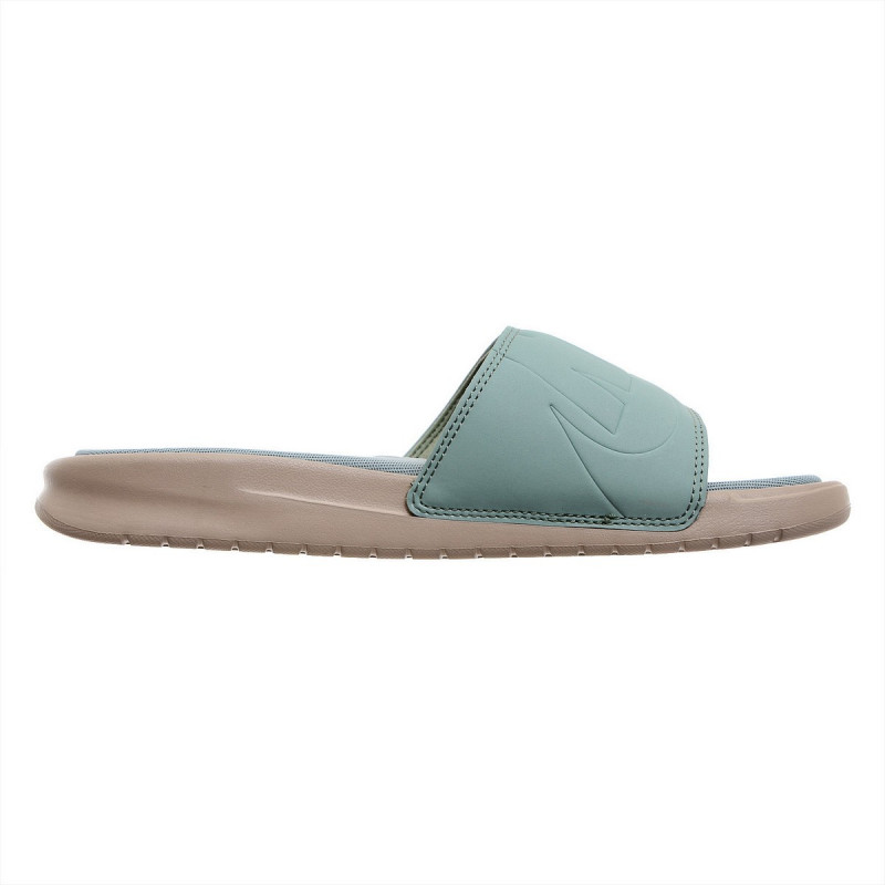 NIKE Papu e PAPUCE NIKE BENASSI ULTRA LUX Buzz Sneaker Station