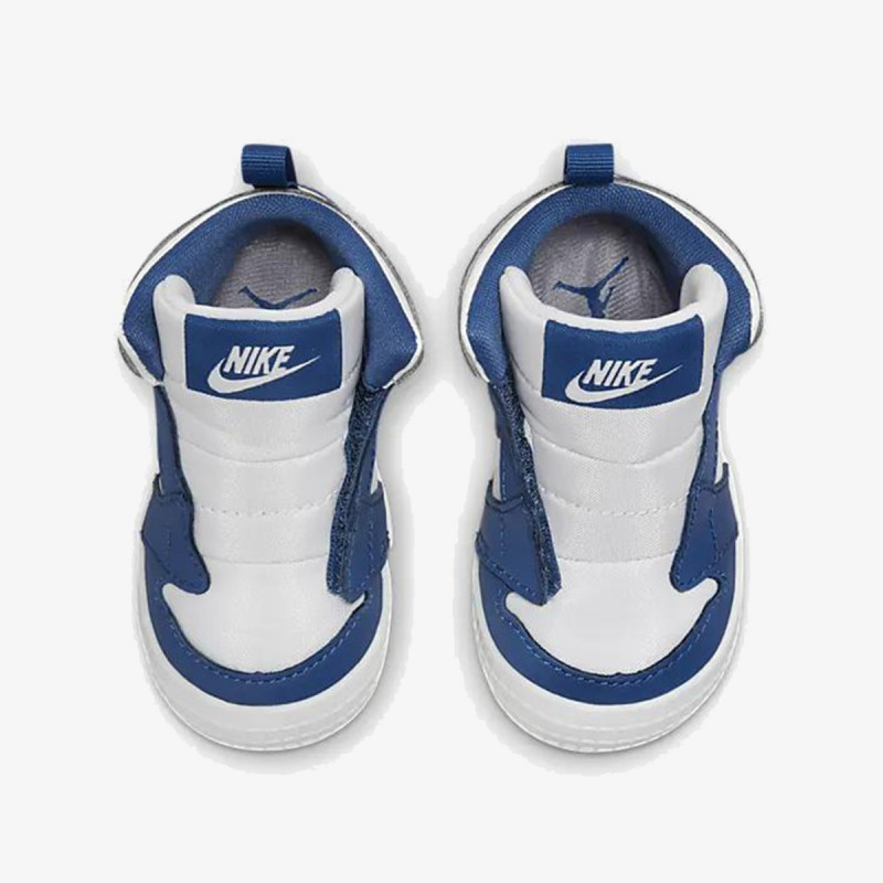 Nike cortez bébé on sale jordan