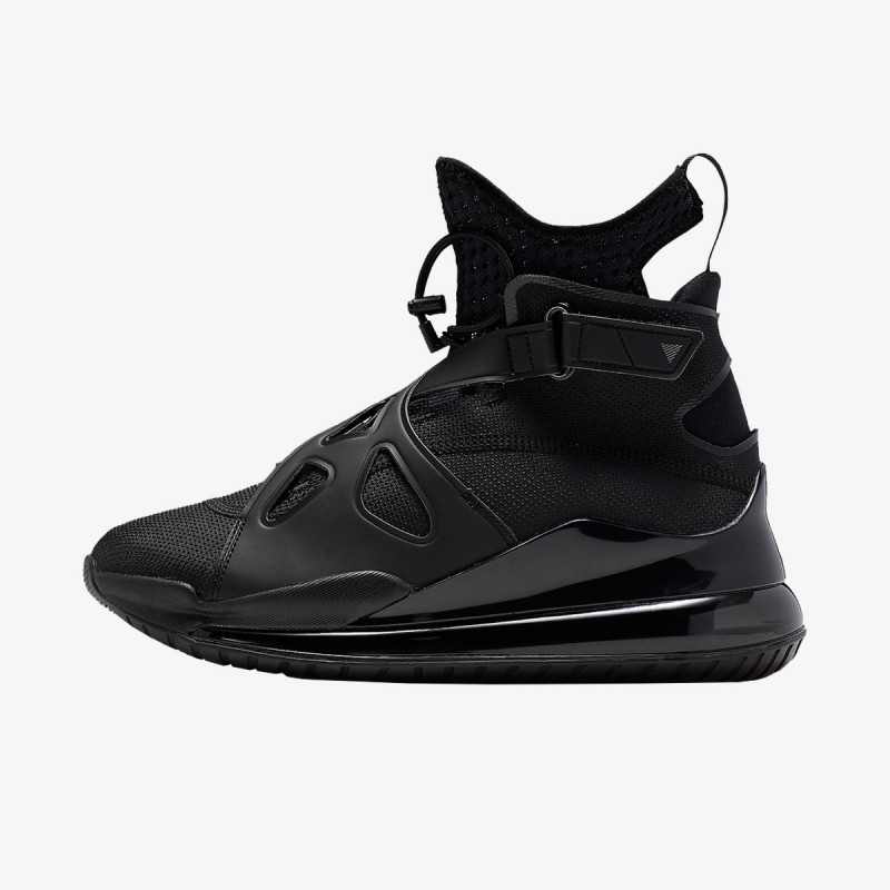 Nike air on sale jordan latitude 720