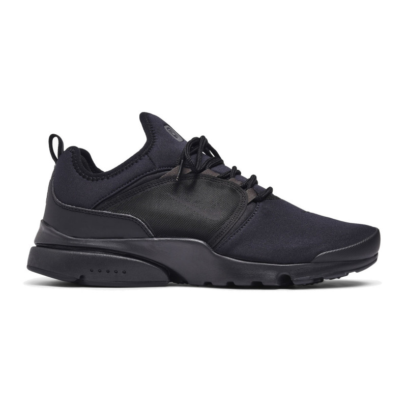Nike Patike OBUCA PATIKE NIKE PRESTO FLY WRLD Buzz Sneaker Station Online Shop