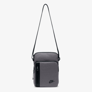 Nike Torbica NIKE CORE SMALL ITEMS 3.0 