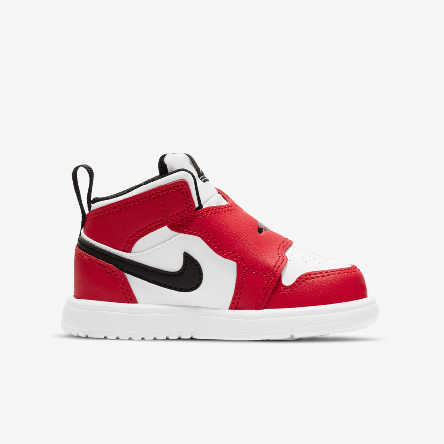 Nike Patike Sky Jordan 1 