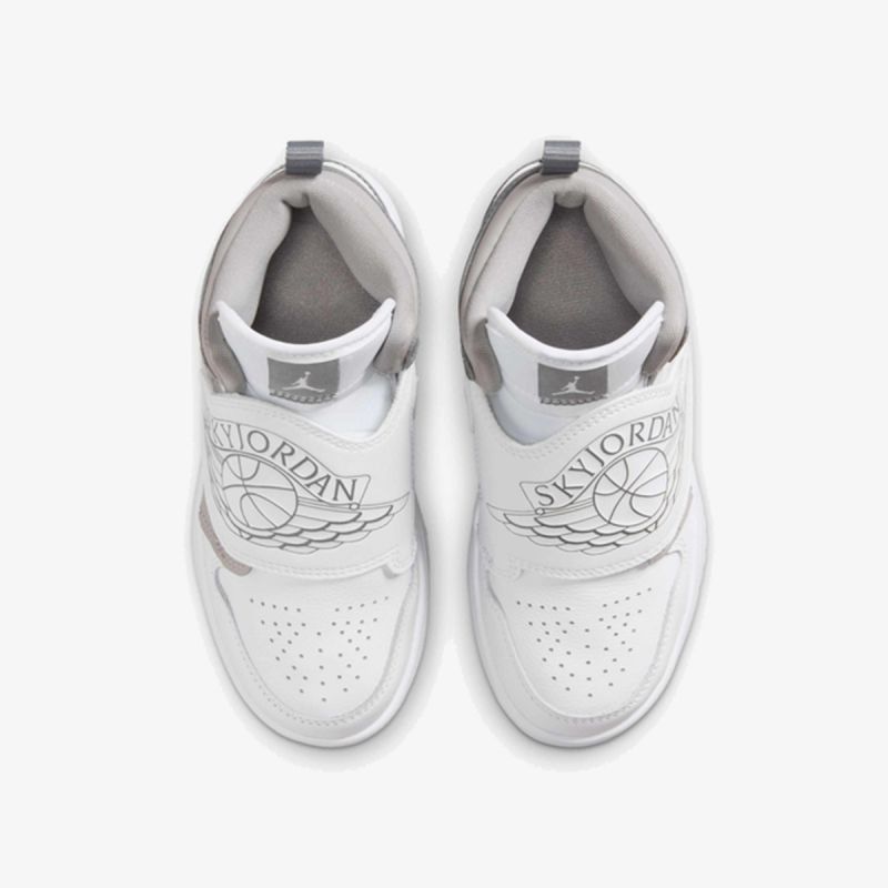 Nike Patike Sky Jordan 1 