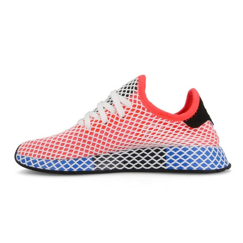 Adidas deerupt buzz store