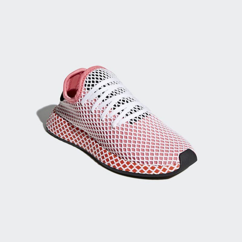 Deerupt adidas patike store