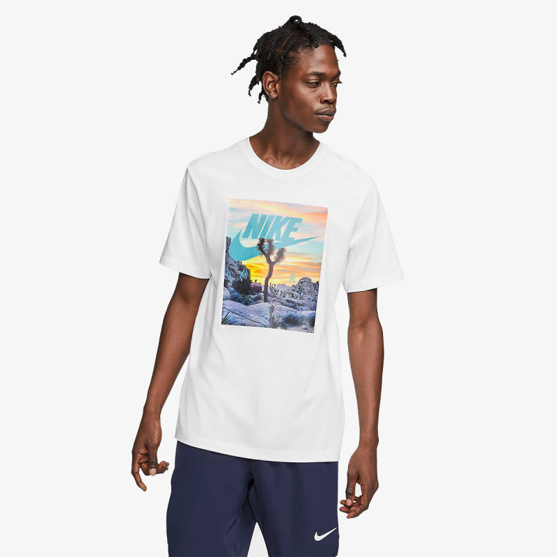 Nike Majica ODJECA MAJICA M NSW TEE FESTIVAL PHOTO 