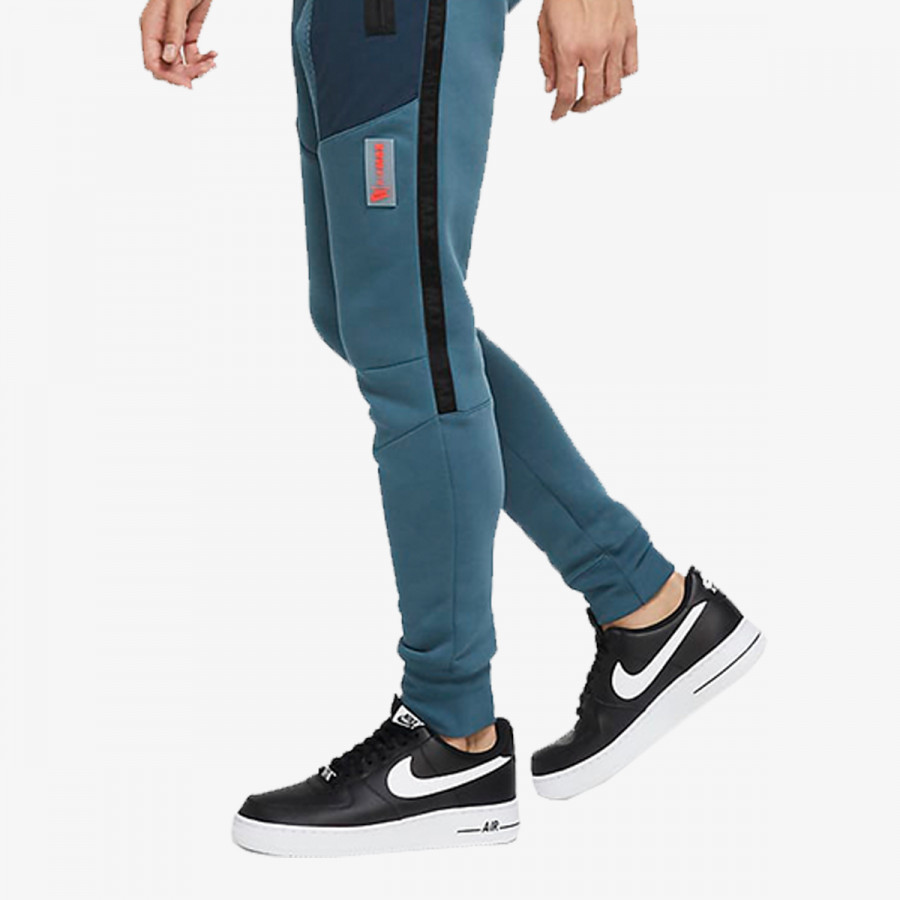Nike Pantalone M NSW AIR MAX FLC PANT BB 