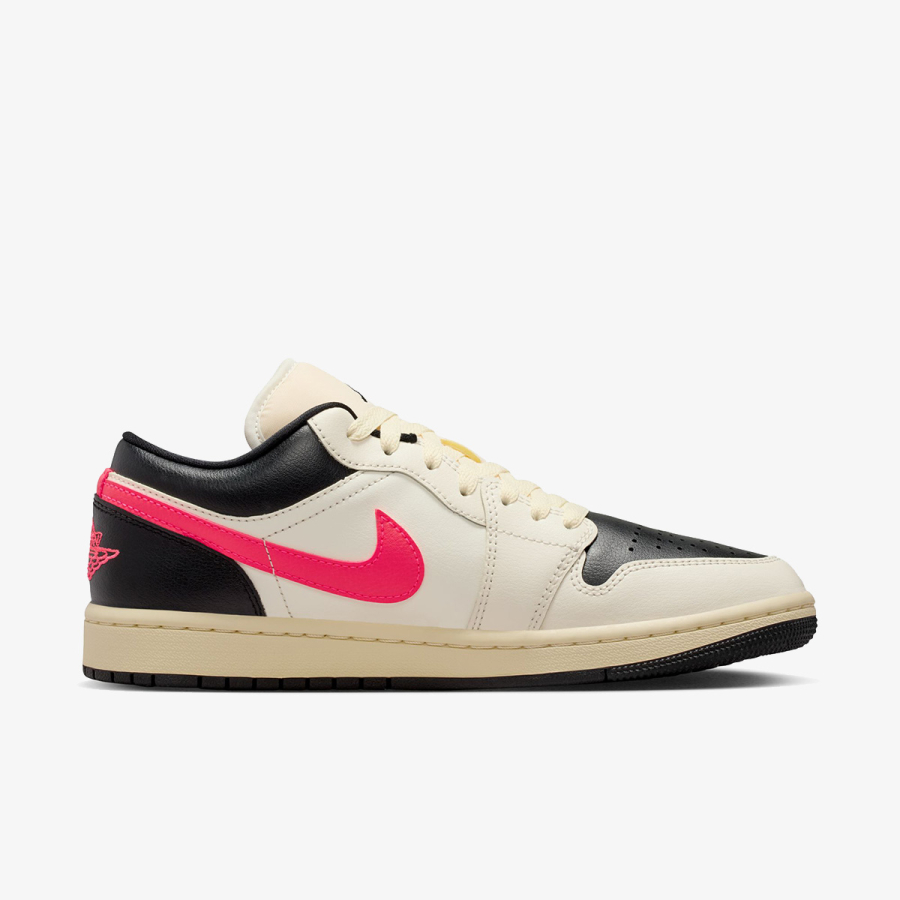 Nike Patike WMNS AIR JORDAN 1 LOW 