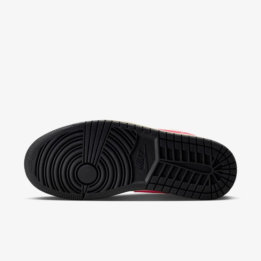 Nike Patike WMNS AIR JORDAN 1 LOW 