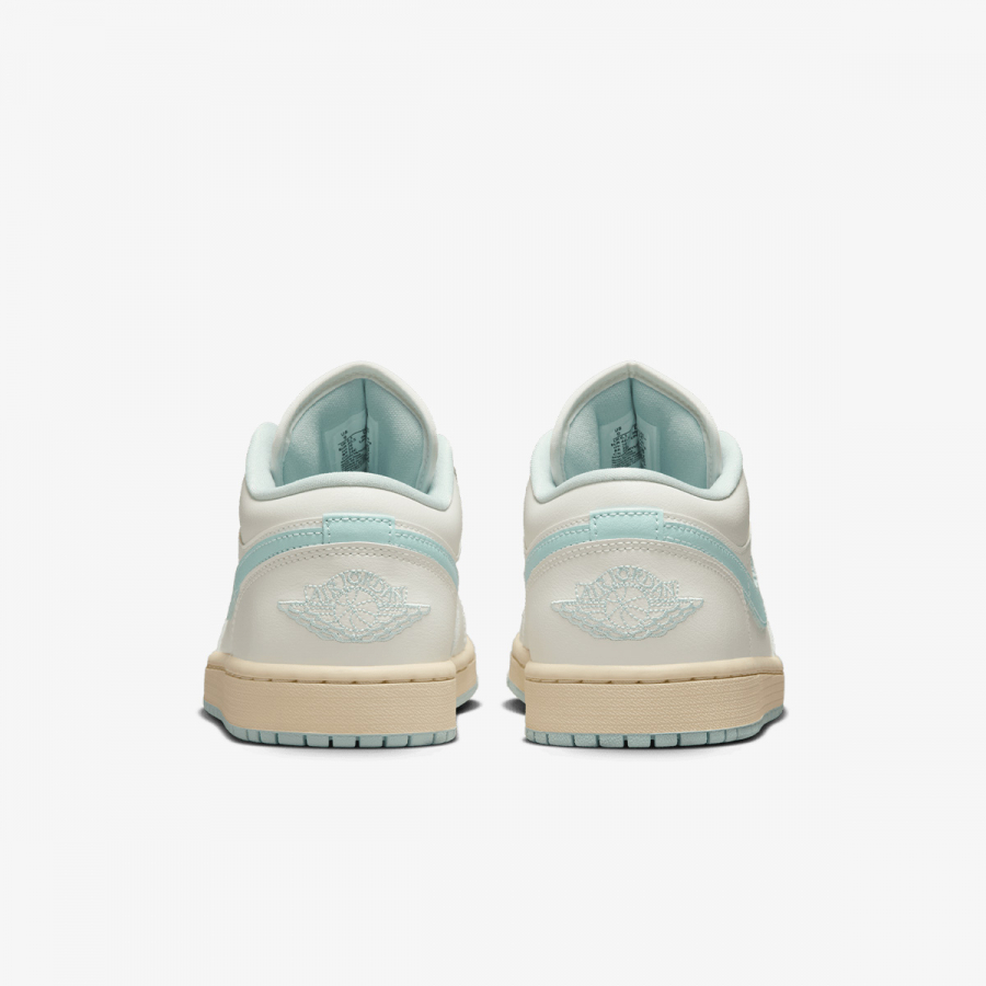 Nike Patike WMNS AIR JORDAN 1 LOW 