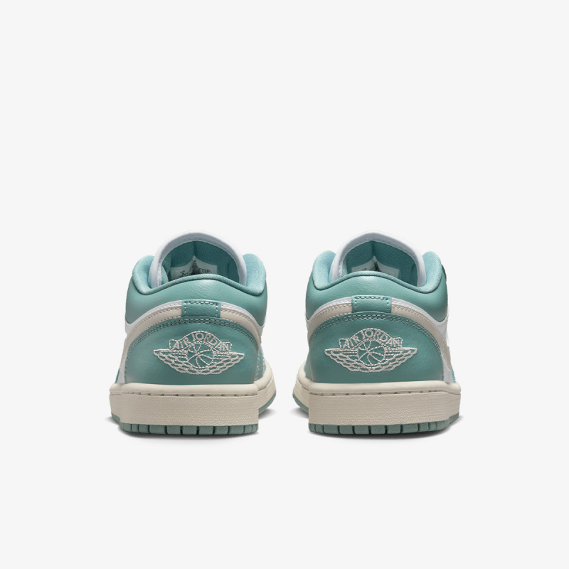 Nike Patike WMNS AIR JORDAN 1 LOW 