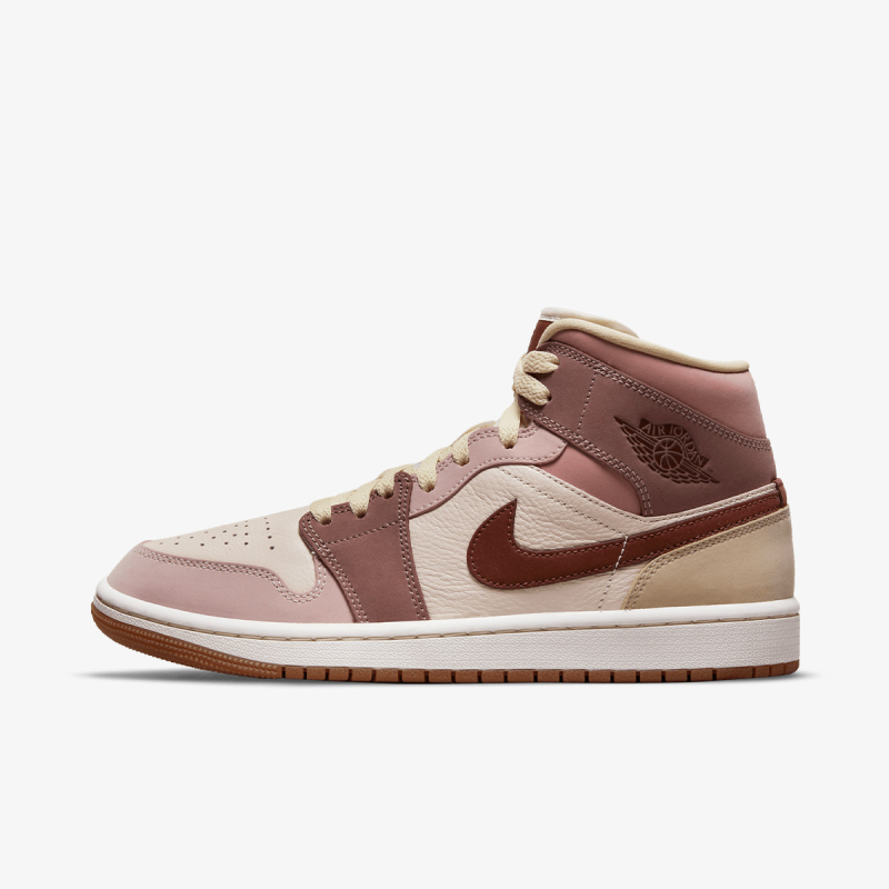 Nike Patike WMNS AIR JORDAN 1 MID SE 