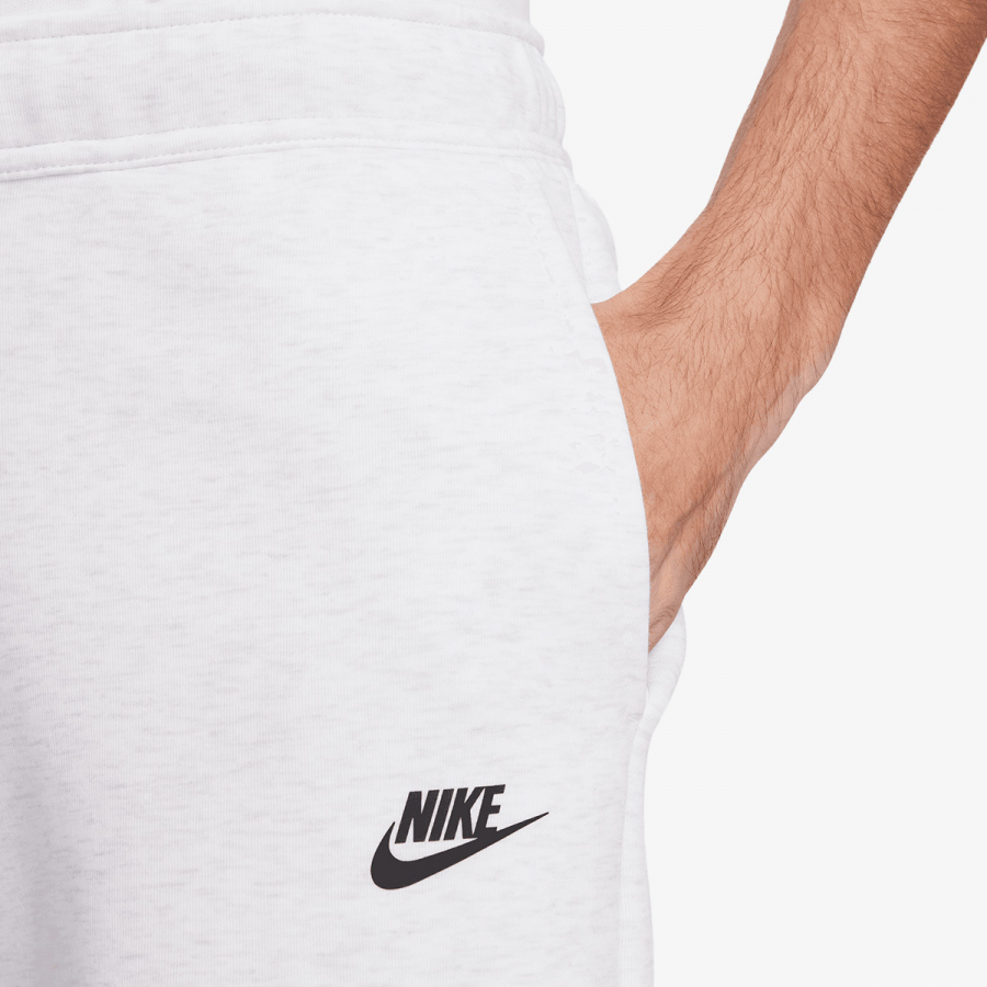 Nike Šorc Tech Fleece 