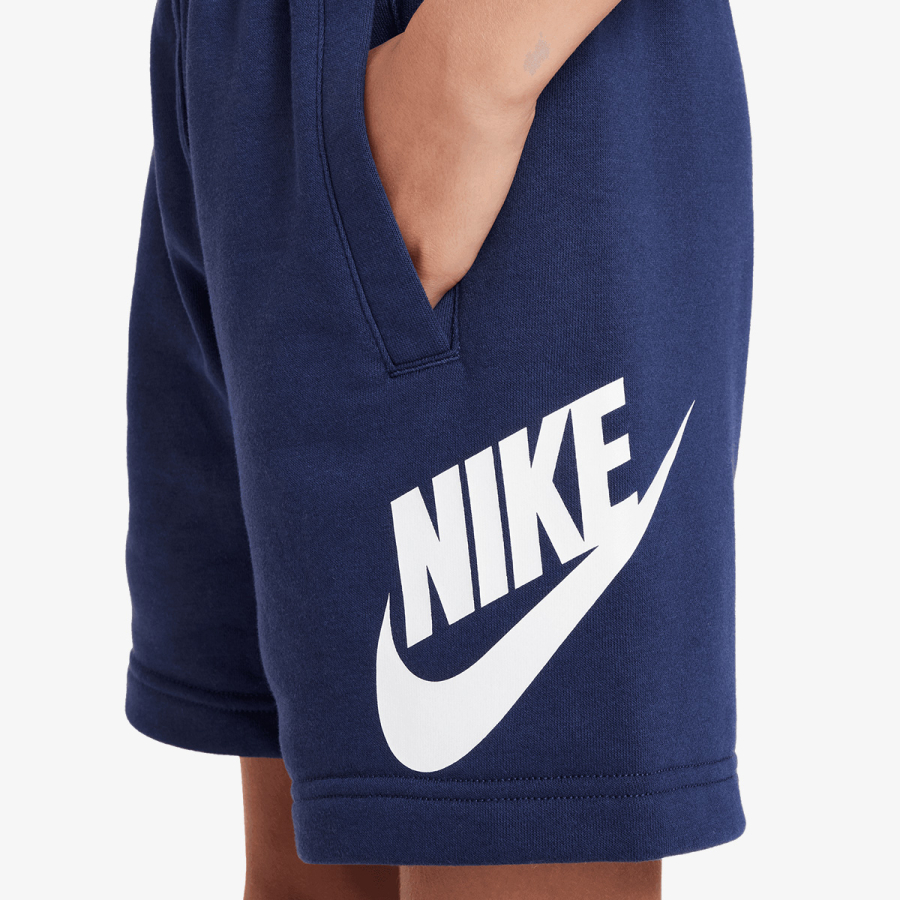 Nike Šorc Club 