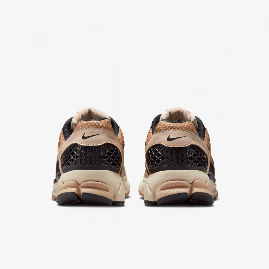 Nike Patike W NIKE ZOOM VOMERO 5 