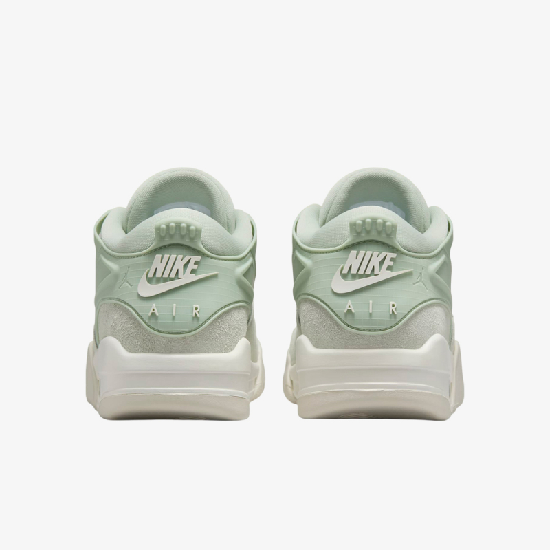 Nike Patike WMNS AIR JORDAN 4 RM 