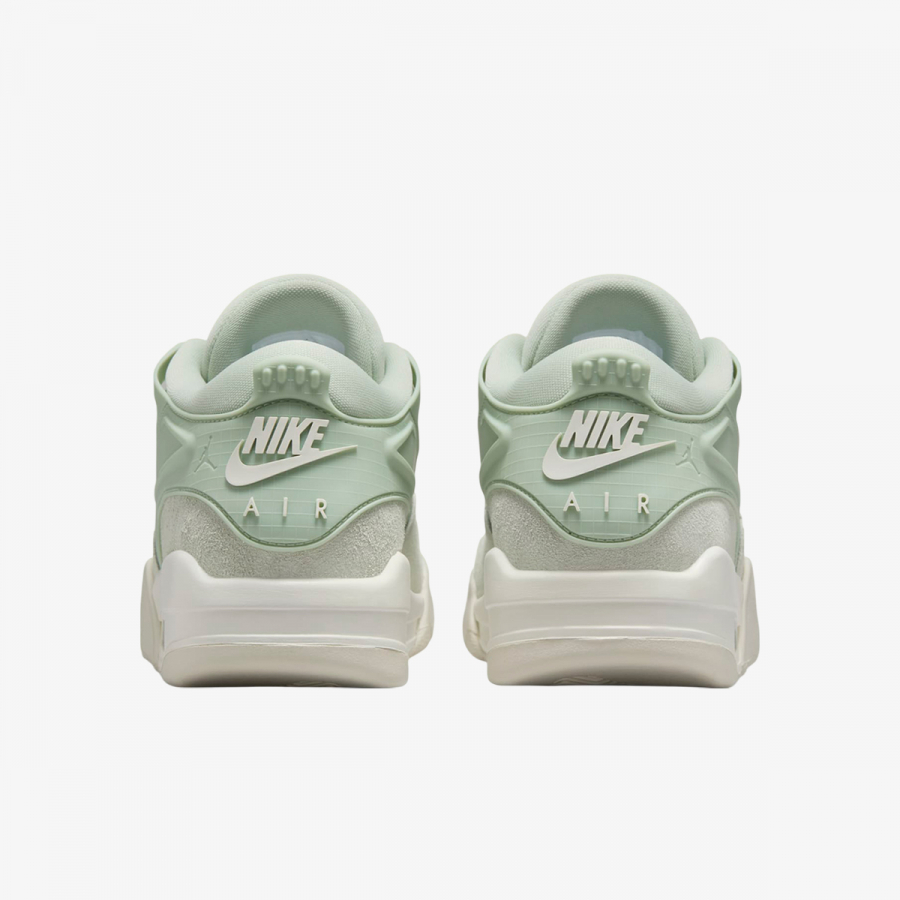 Nike Patike WMNS AIR JORDAN 4 RM 