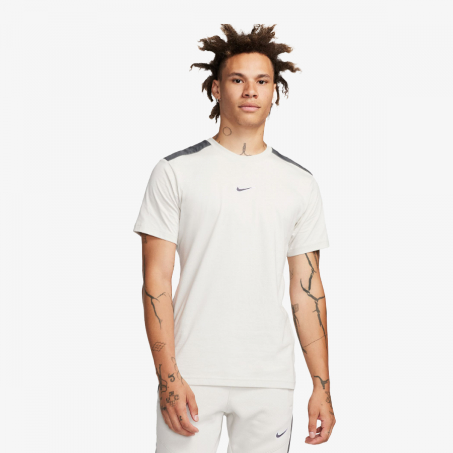 Nike Majica M NSW SP GRAPHIC TEE 