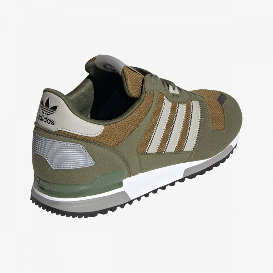 adidas Patike ZX 700 