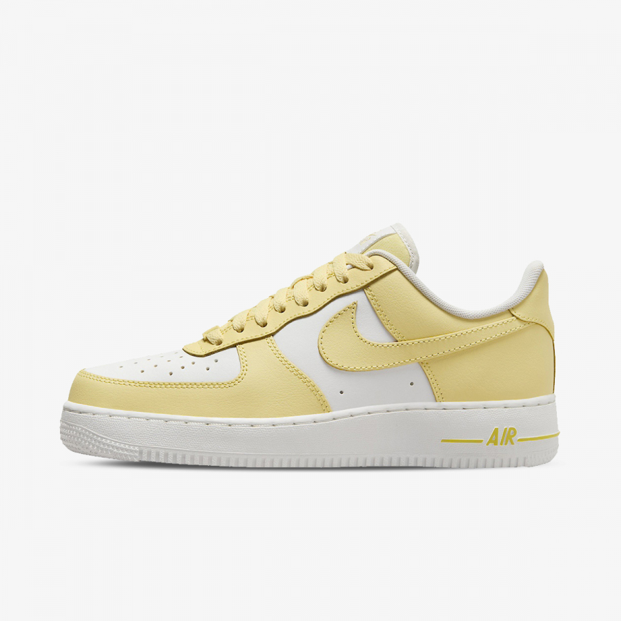 Nike Patike W AIR FORCE 07 
