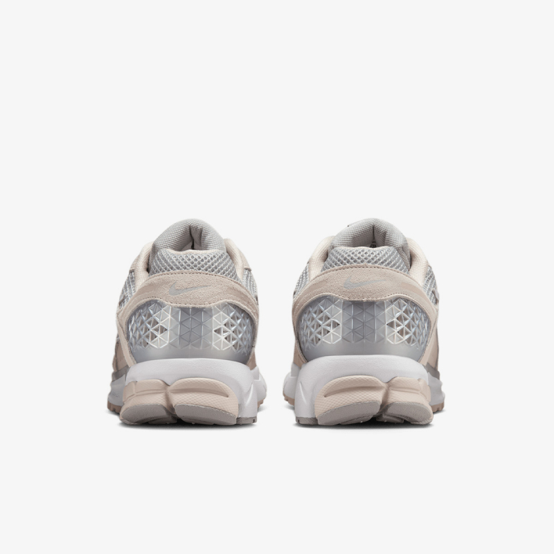 Nike Patike NIKE ZOOM VOMERO 5 