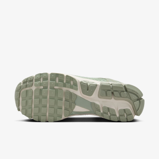Nike Patike Vomero 5 