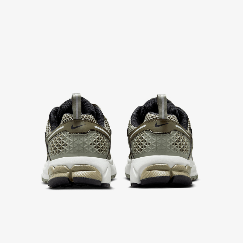 Nike Patike VOMERO 5 BG 