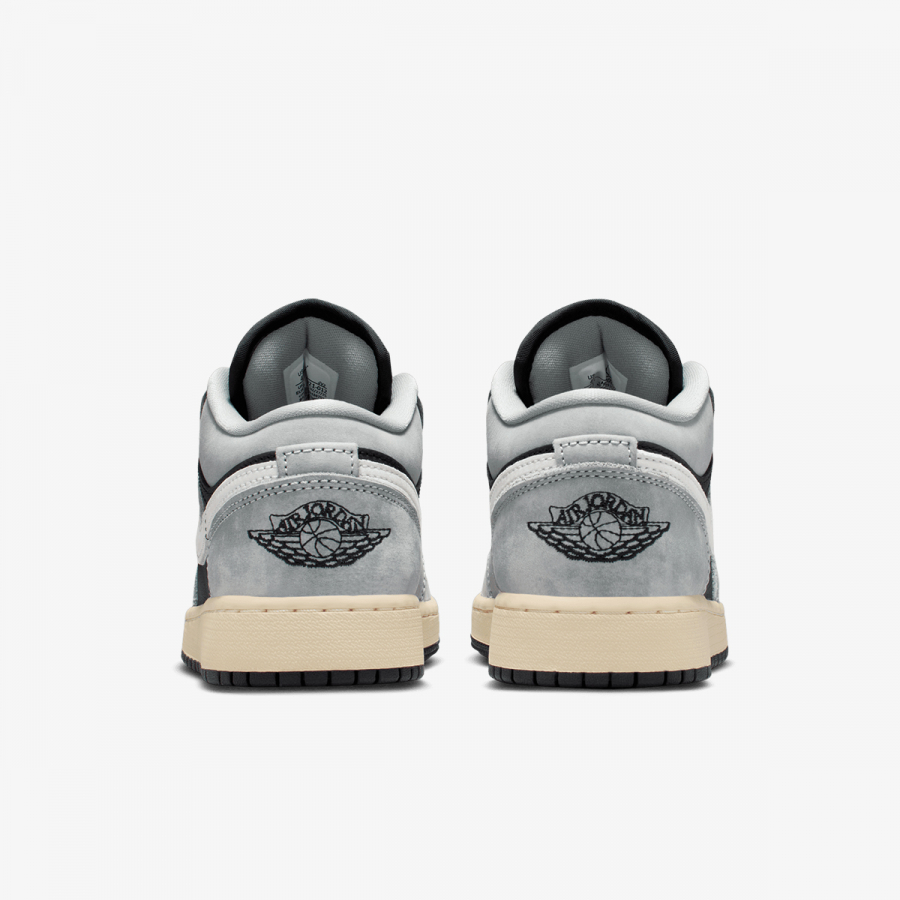 Proizvodi AIR JORDAN 1 LOW SE BG 