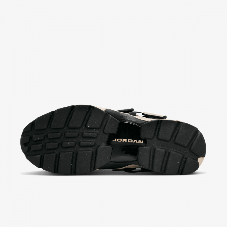 Nike Patike WMNS JORDAN TRUNNER LX 