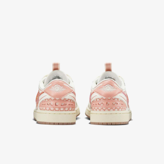 Nike Patike WMNS AIR JORDAN 1 MM LOW V3 