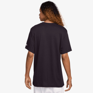 Nike Majica M NSW TEE 6MO SWSH SP25 
