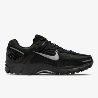 Nike Proizvodi NIKE ZOOM VOMERO 5 