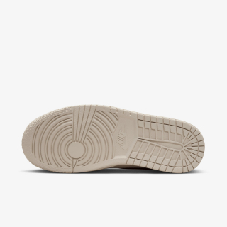 Nike Patike Air Jordan 1 SE 