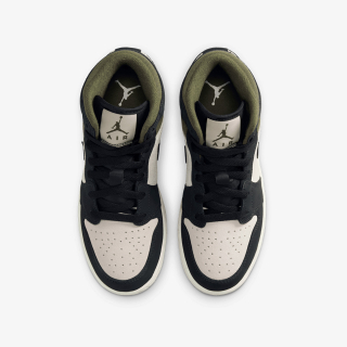 Nike Patike AIR JORDAN 1 MID SE (GS) 