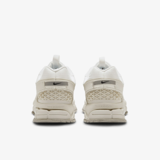 Nike Patike NIKE ZOOM VOMERO ROAM 