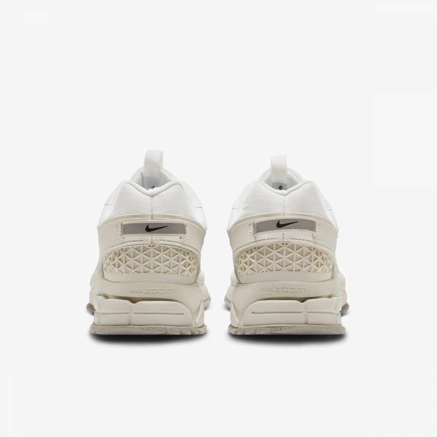 Nike Patike NIKE ZOOM VOMERO ROAM 