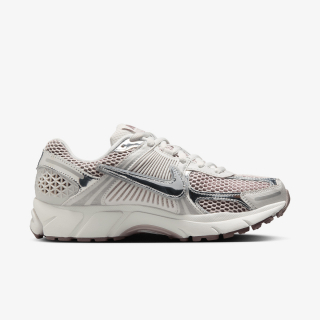 Nike Patike W NIKE ZOOM VOMERO 5 
