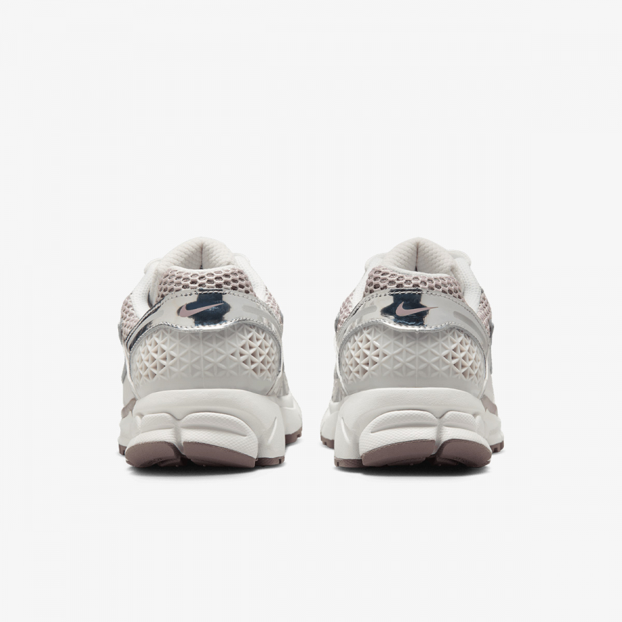 Nike Patike W NIKE ZOOM VOMERO 5 