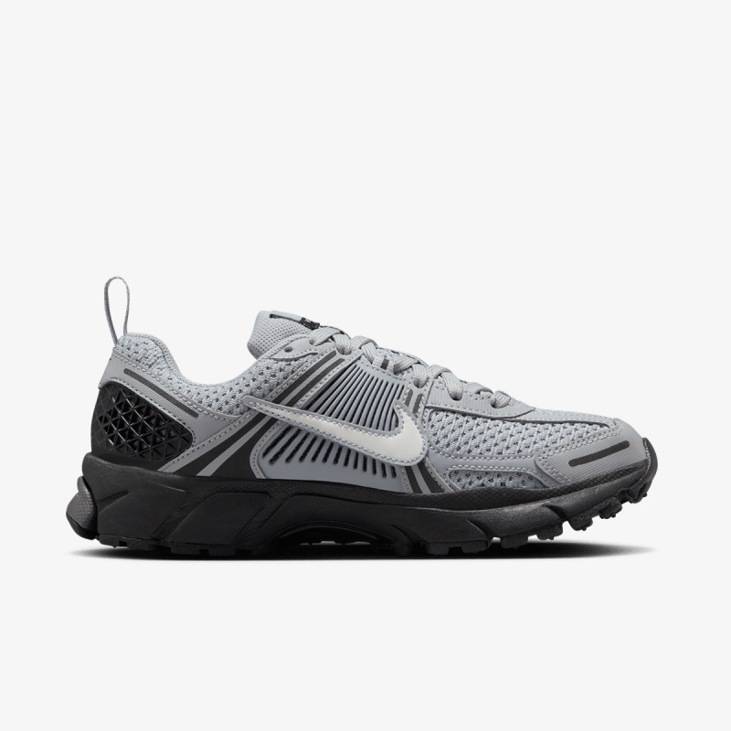 Nike Patike NIKE VOMERO 5 GS 