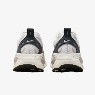 Nike Patike Vomero 18 Run 