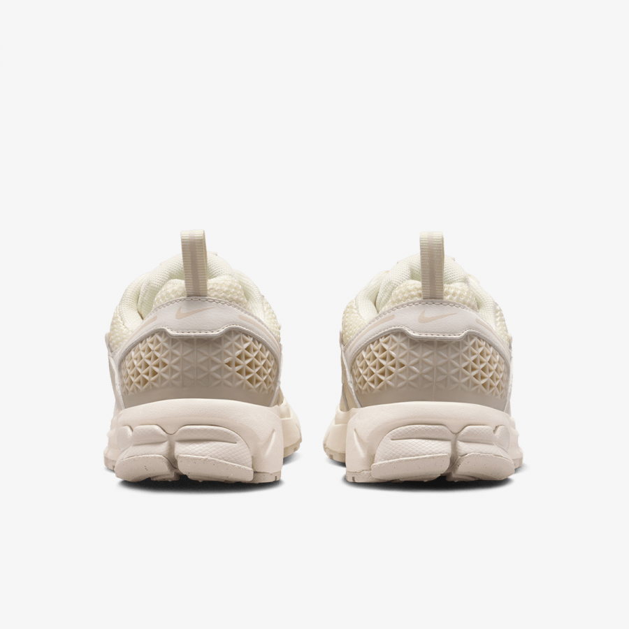 Nike Patike VOMERO 5 EE (GS) 