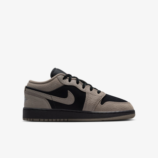 Nike Patike AIR JORDAN 1 LOW SE (GS) 