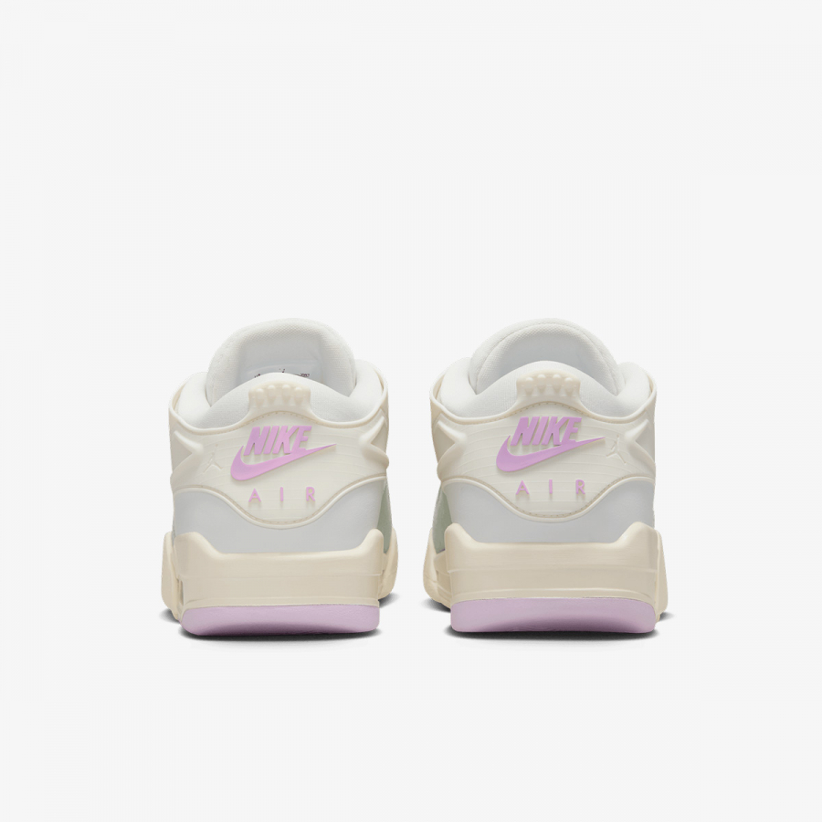 Nike Patike WMNS AIR JORDAN 4 RM NA10 